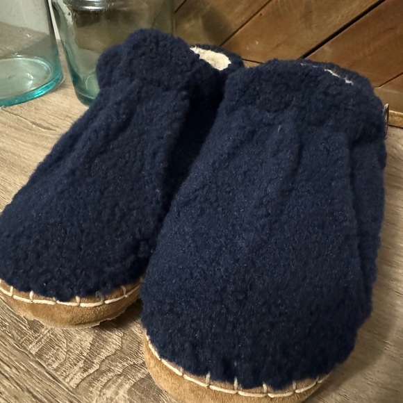 LL Bean Women’s Cozy Slipper Slides Womens Medium Size 9 Fleece Slippers - Picture 2 of 9